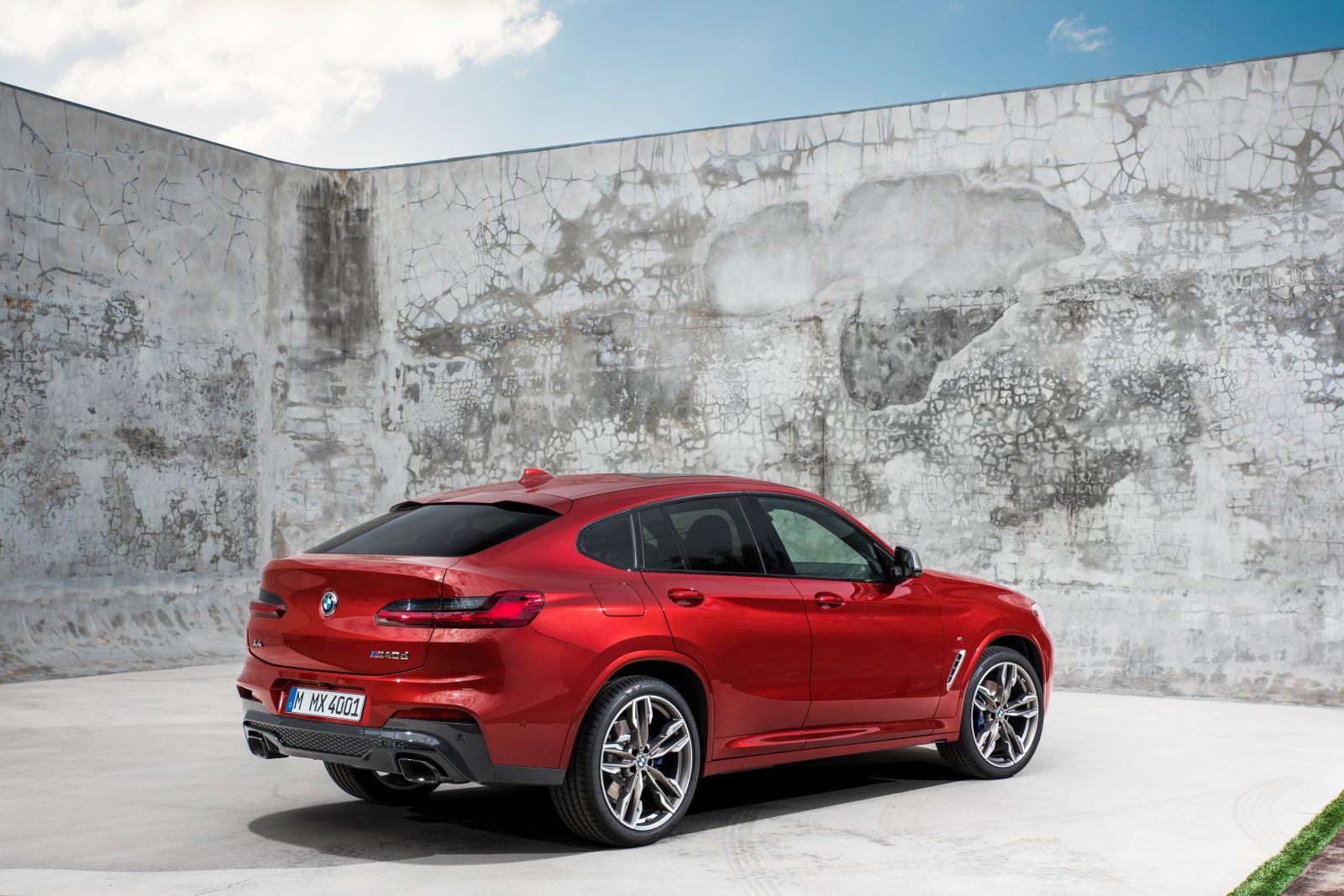The 2018 BMW X4 vs the 2019 BMW X4 A Detailed Look at the Changes