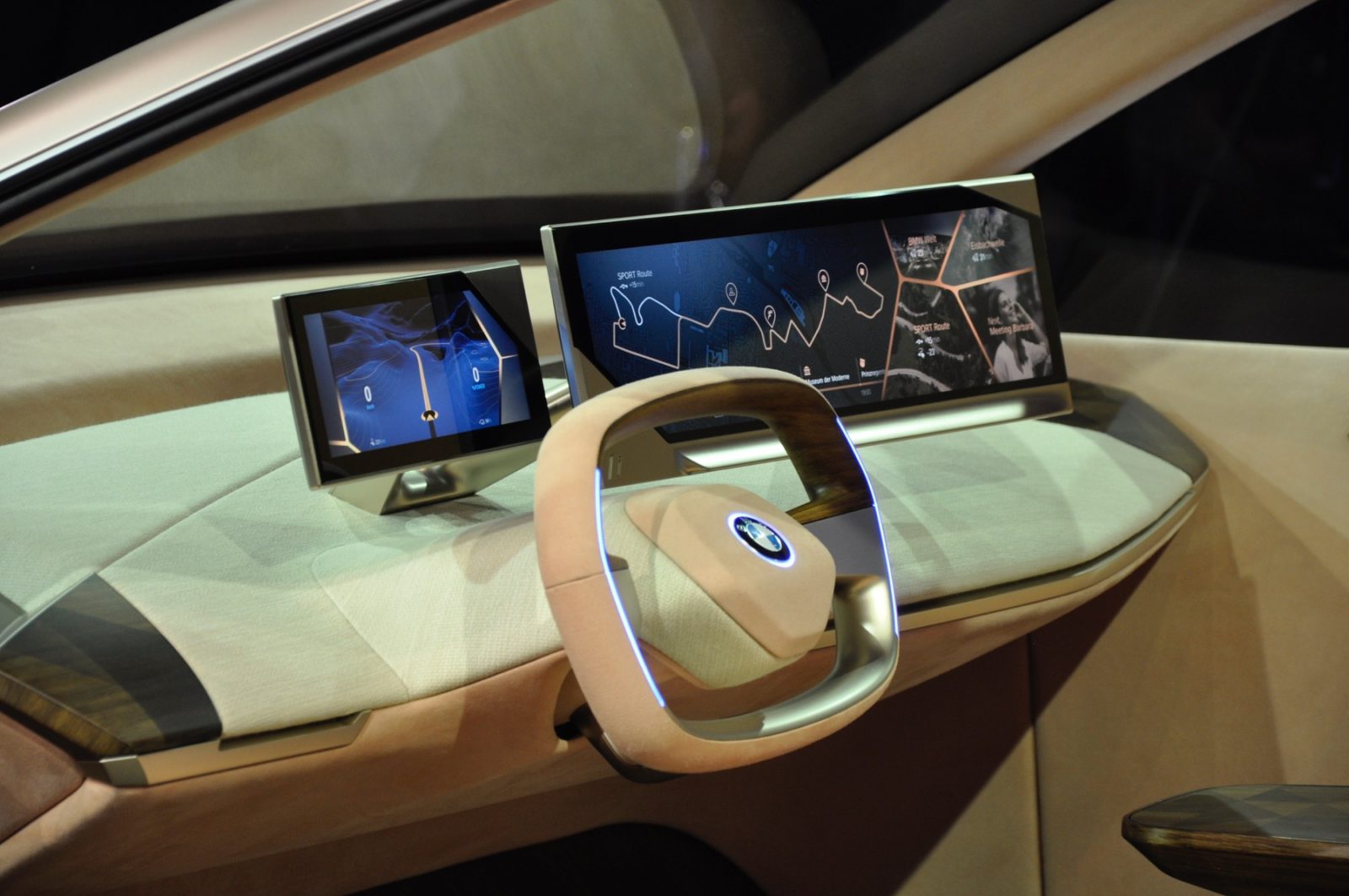 Here's a Preview of BMW's New Huge iDrive Display Coming in the iNEXT ...